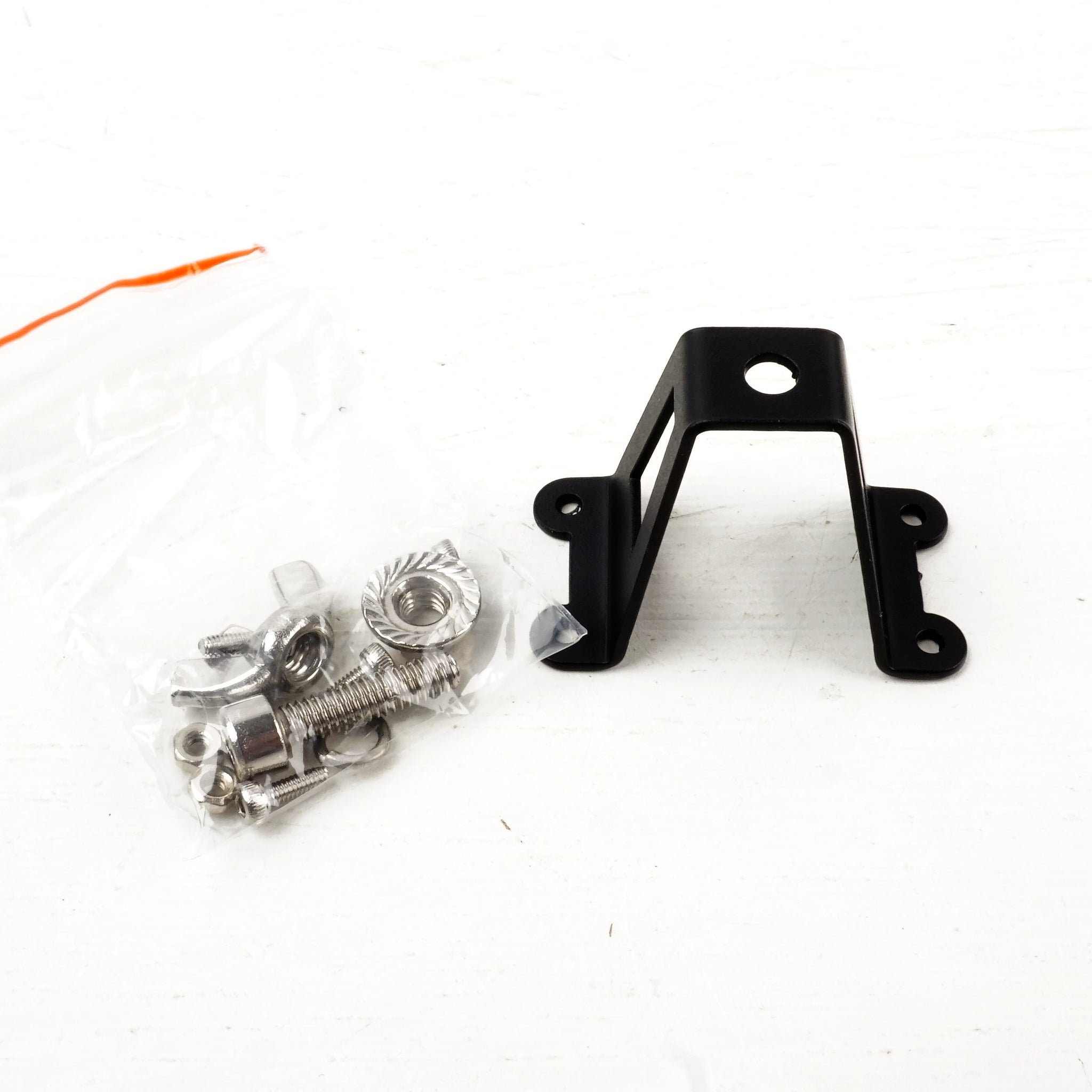 Hobby Details - DTSM08001 - Spare Tire Mount for 1/10 Scale Crawler Cars