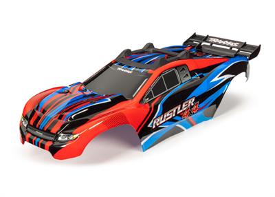 Traxxas - TRX6734R - Rustler® 4X4 VXL Karosseri i Rød og Blå tema. Med skid plate, spoiler og Karosseri fastgørelse