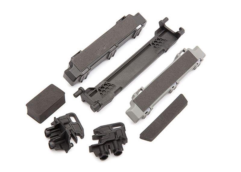 Traxxas - TRX8919 - Battery hold-down/ mounts (front & rear)/ battery compartment spacers/ foam pads