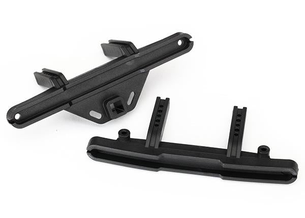 Traxxas - TRX8067 - Bumper mounts, front & rear