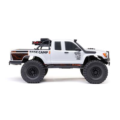 Axial - AXI-1375 - 1/10 SCX10 III Base Camp 4X4 Rock Crawler Brushed RTR,