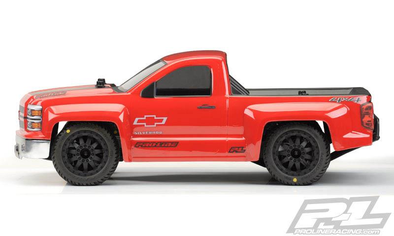 Pro-Line - PL3457-00 - Chevy Silverado Pro-Touring klar karosseri i lexan til Slash 2wd og Slash 4x4 - Du skal bruge 2.8" fælge